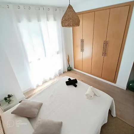 Prendisole Con Piscina Y Terraza Дения